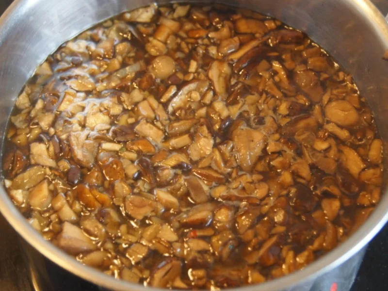 Rezept: Waldpilzsuppe Bild Nr. 5032 Waldpilzsuppe - Rezept - Bild Nr. 5032