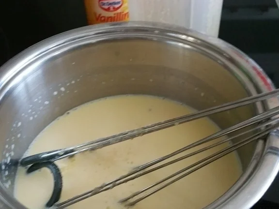 Minikiwi`s mit etwas Spritzigem und Cremigem und Wackelpudding - Rezept - Bild Nr. 5026