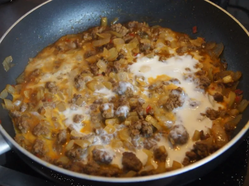 Ampel-Kartoffelstampf mit pikanter Hackfleischsauce - Rezept - Bild Nr. 9