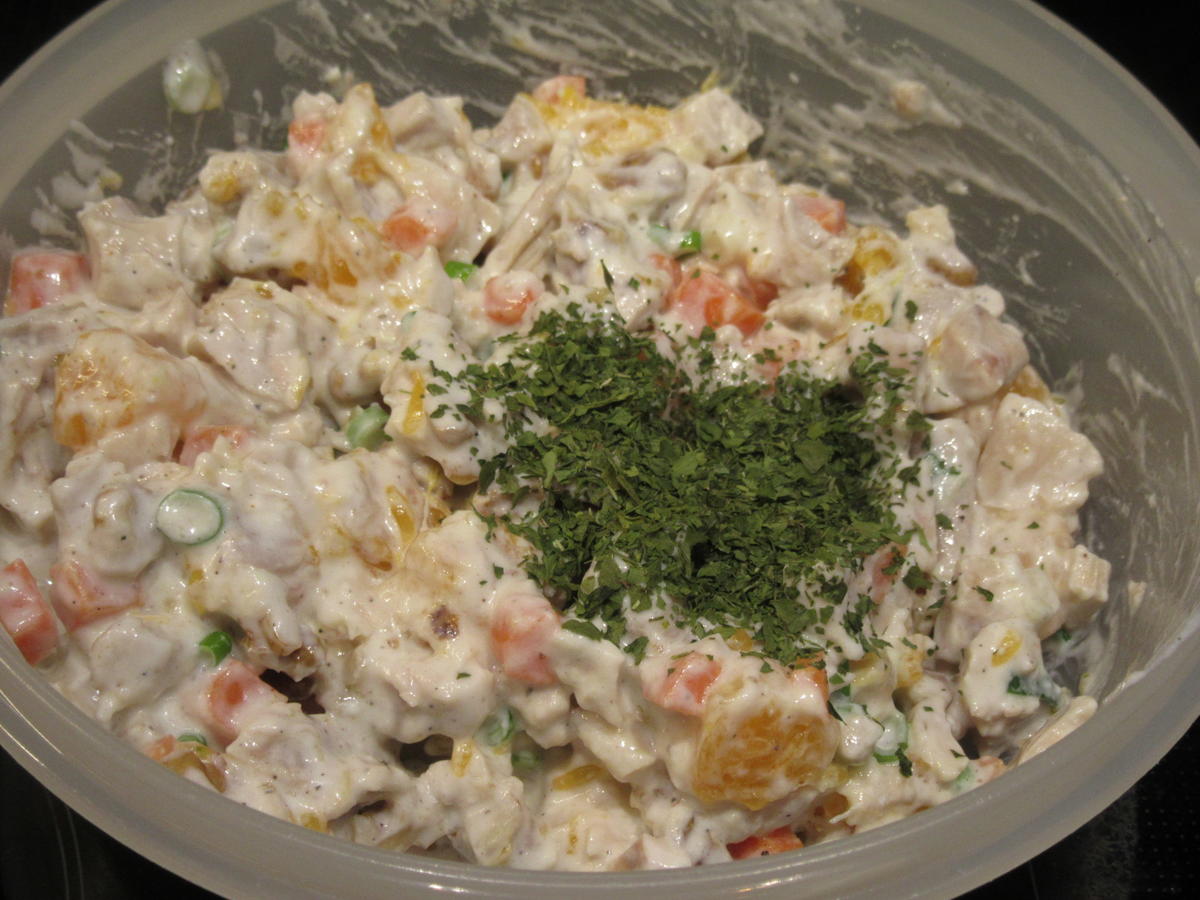 Salate: Geflügelsalat aus Resten - Rezept - Bild Nr. 5157
