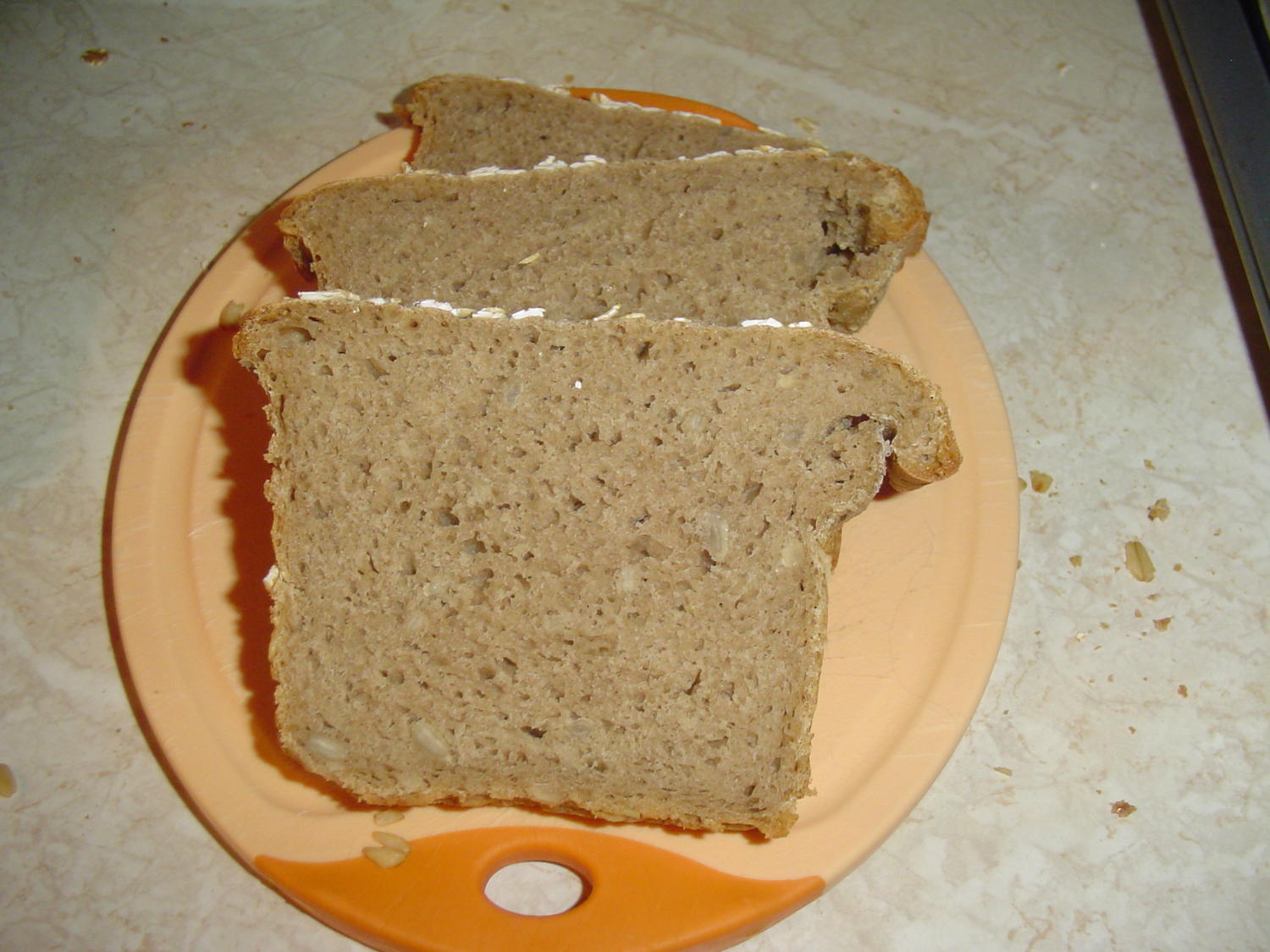 Vollkornbrot super saftig - Rezept mit Bild - kochbar.de