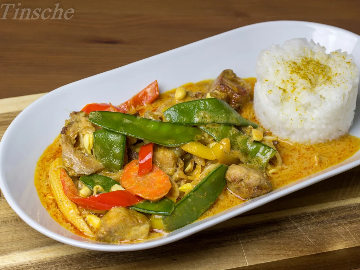 Rezept: Thai-Hähnchen-Curry Bild Nr. 5156 Thai-Hähnchen-Curry - Rezept - Bild Nr. 5156