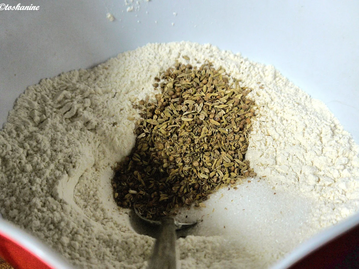 Rezept: Würziges Weissbrot Bild Nr. 5160 Würziges Weissbrot - Rezept - Bild Nr. 5160