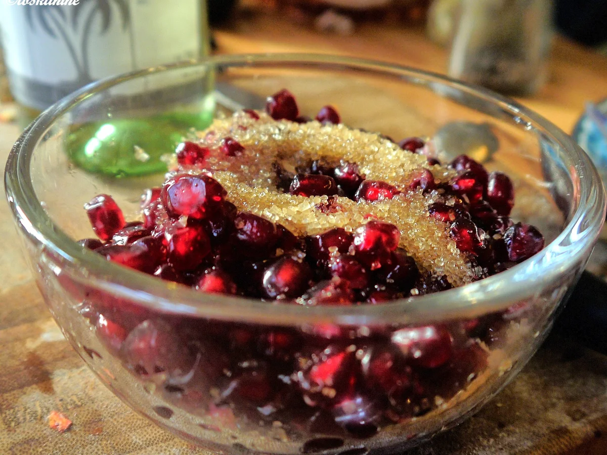Chai-Latte-Pudding mit marinierten Granatapfelkernen - Rezept - Bild Nr. 4