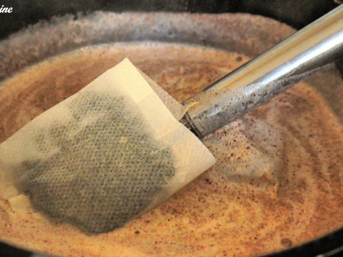 Chai-Latte-Pudding mit marinierten Granatapfelkernen - Rezept - Bild Nr. 9