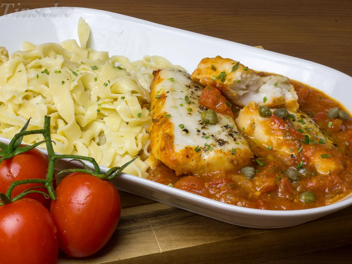 Kap-Seehecht in Schmortomatensoße - Rezept - Bild Nr. 5158