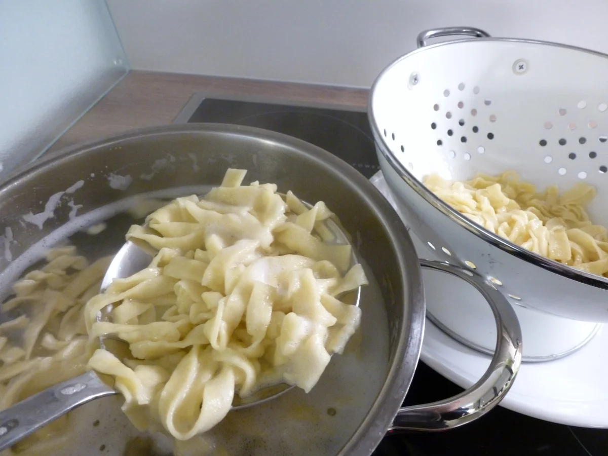 Kap-Seehecht in Schmortomatensoße - Rezept - Bild Nr. 5169