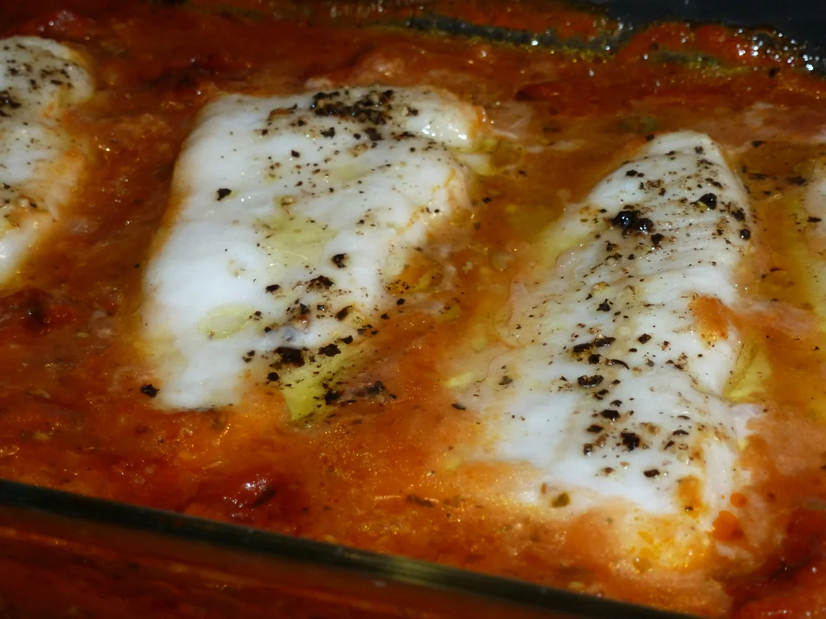 Kap-Seehecht in Schmortomatensoße - Rezept - Bild Nr. 5171