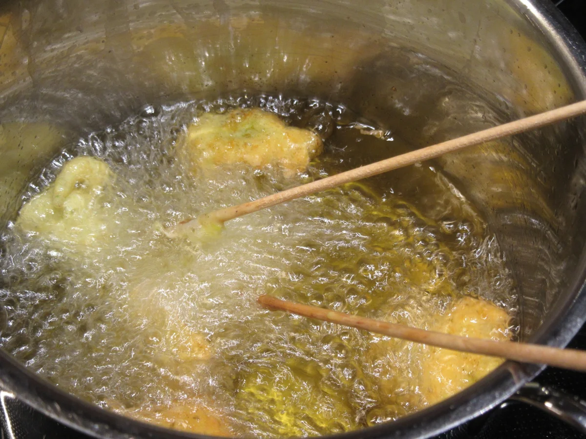 Gemüse: Rosenkohl frittiert - Rezept - Bild Nr. 5167