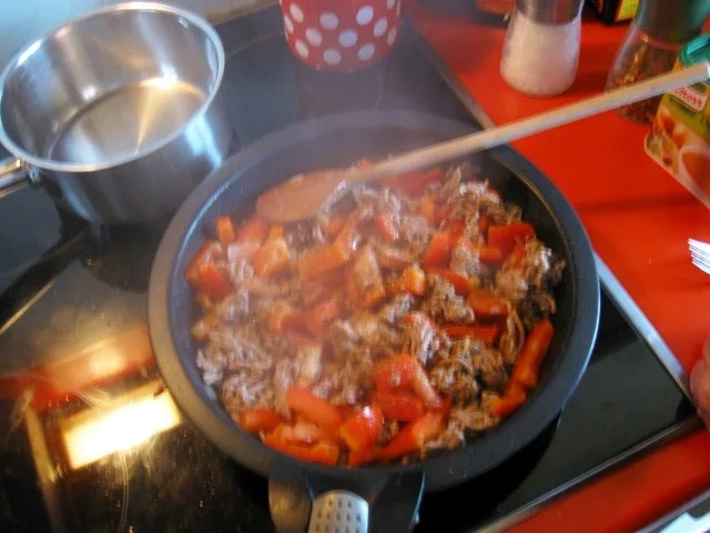 Rezept: Nudelauflauf mit Reginette Nudel und Hackfleisch Bild Nr. 5168 Nudelauflauf mit Reginette Nudel und Hackfleisch - Rezept - Bild Nr. 5168