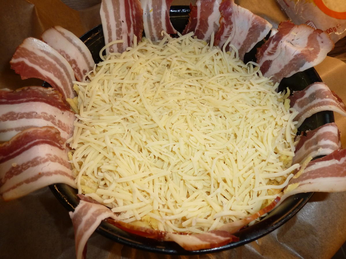 Kartoffel Hacktorte mit Speckkruste - einfach - von sTinsche Kartoffel Hacktorte mit Speckkruste - einfach - von sTinsche