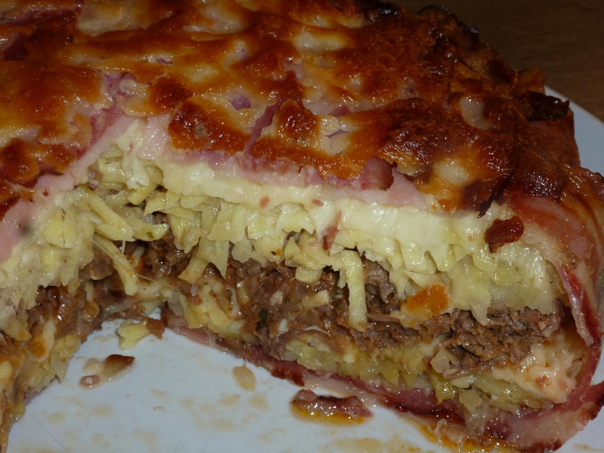 Kartoffel Hacktorte mit Speckkruste - einfach - von sTinsche