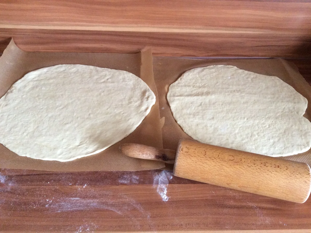 Rezept: Pizza mit Gemüse und Thunfisch Bild Nr. 5163 Pizza mit Gemüse und Thunfisch - Rezept - Bild Nr. 5163