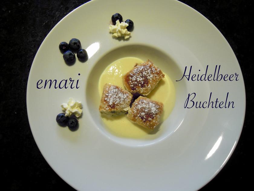 Hefeklöße mit Heidelbeeren Rezepte - kochbar.de