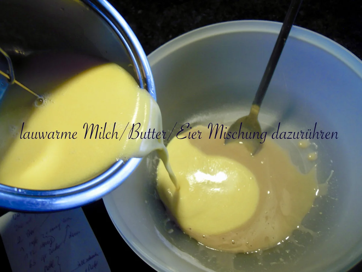 Heidelbeer Buchteln mit Vanillesauce - Rezept - Bild Nr. 5169