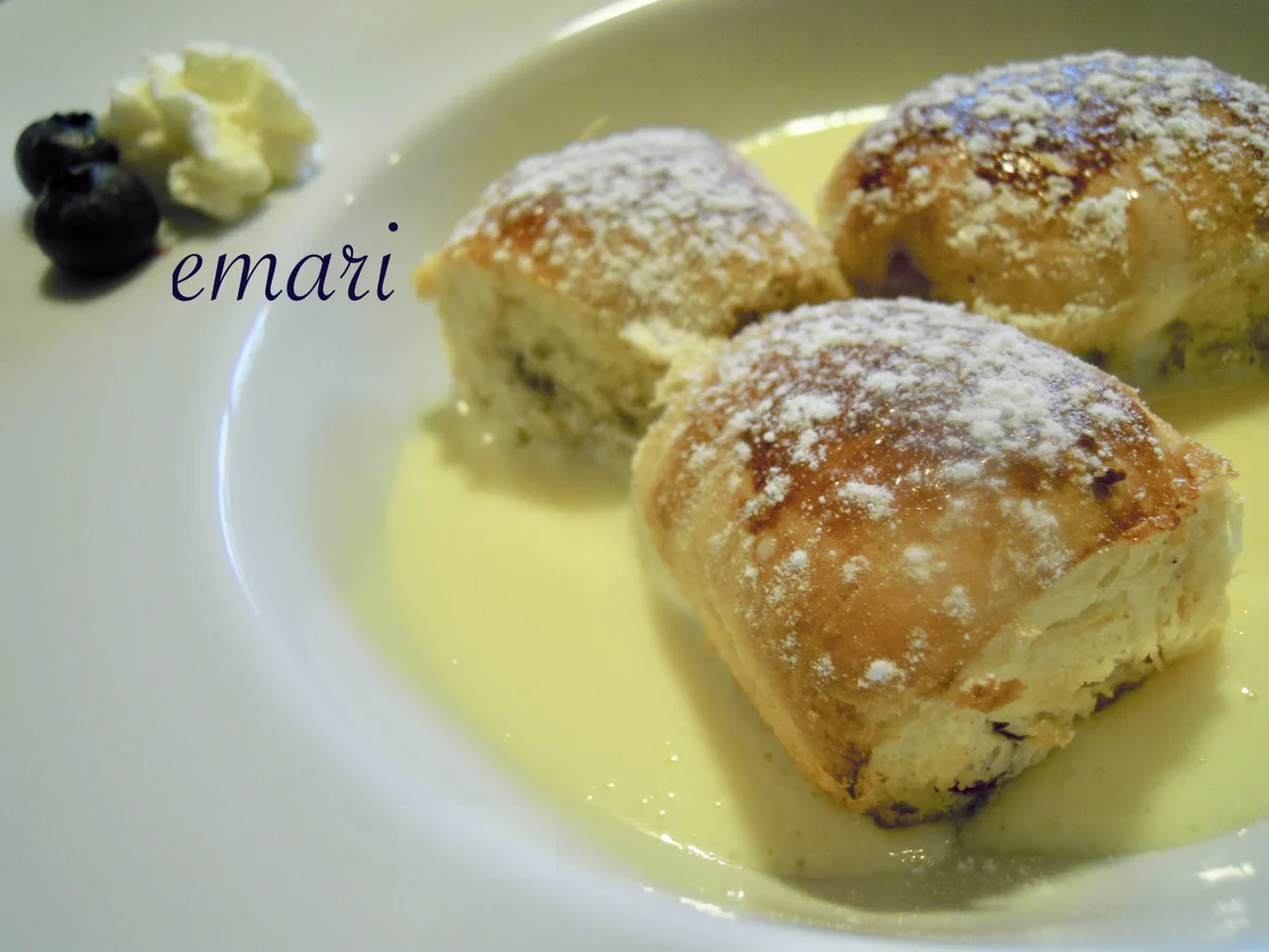 Heidelbeer Buchteln mit Vanillesauce - Rezept - Bild Nr. 5185