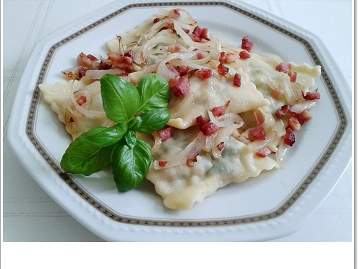 Maultaschen  oder  Herrgottsbescheißerle,  nicht nur zur Fastenzeit - Rezept - Bild Nr. 5170