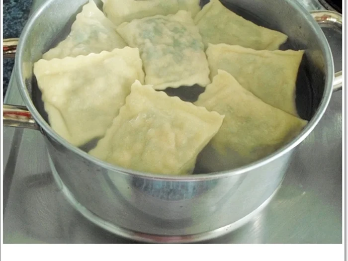 Maultaschen  oder  Herrgottsbescheißerle,  nicht nur zur Fastenzeit - Rezept - Bild Nr. 5185