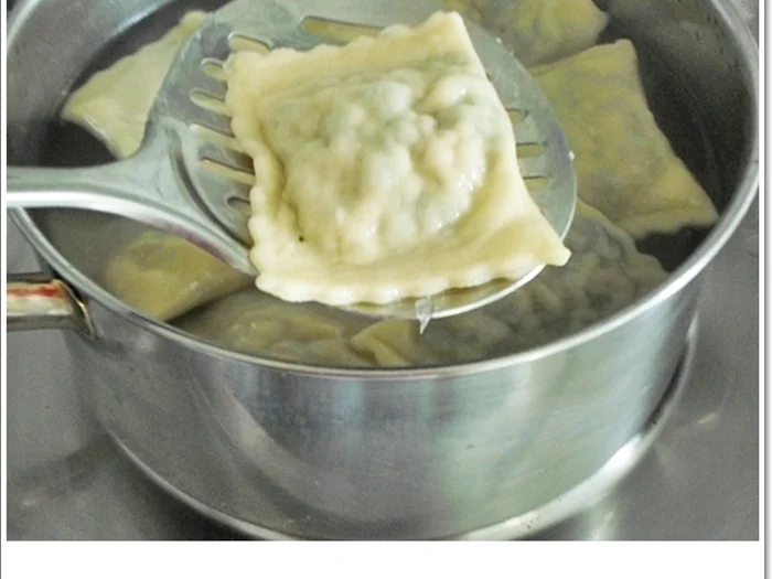 Maultaschen  oder  Herrgottsbescheißerle,  nicht nur zur Fastenzeit - Rezept - Bild Nr. 5186