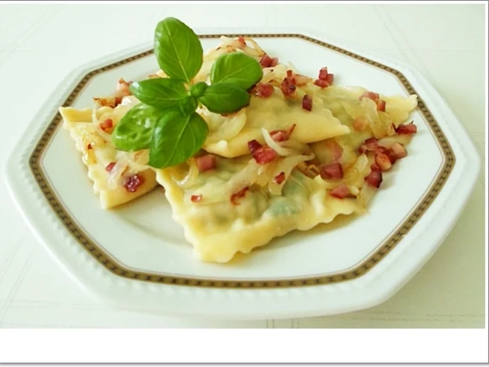 Maultaschen  oder  Herrgottsbescheißerle,  nicht nur zur Fastenzeit - Rezept - Bild Nr. 5190
