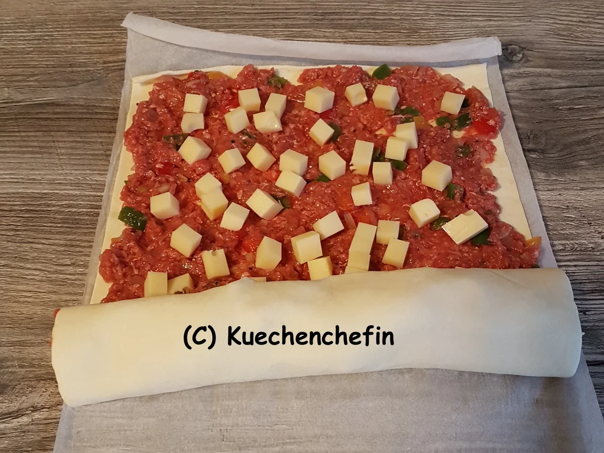 Hackfleisch Strudel - Rezept - Bild Nr. 5177