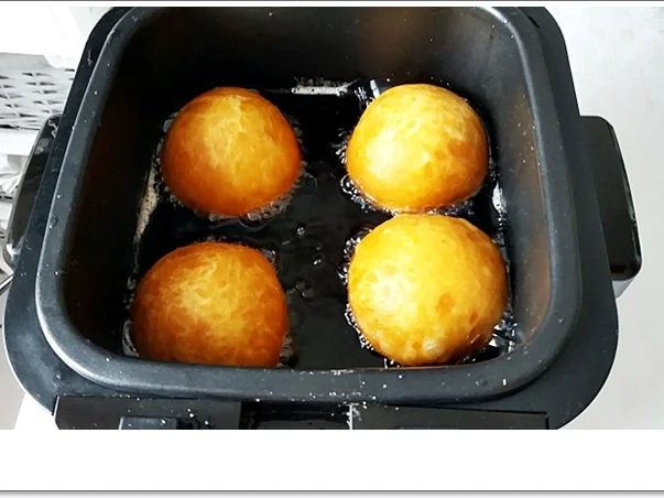 Gold gebackene  Faschingskreppel - Rezept - Bild Nr. 5182