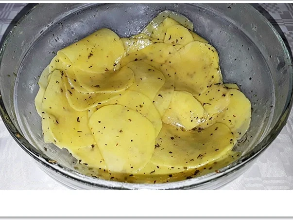 Rezept: "Goldene Rose" für den Rosenmontag Bild Nr. 5176 "Goldene Rose" für den Rosenmontag - Rezept - Bild Nr. 5176