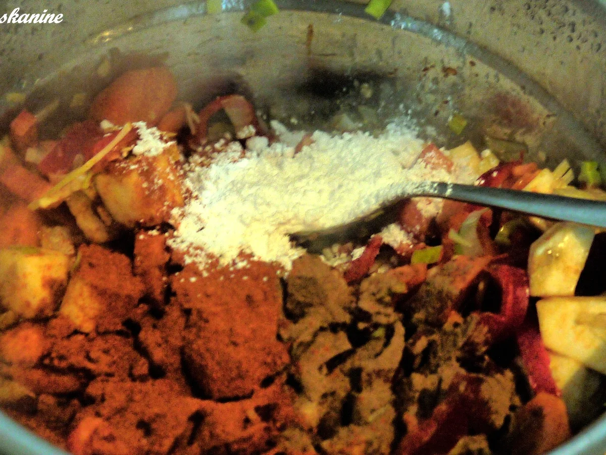 Rezept: Orientalischer Kartoffel-Gemüsetopf mit Rindfleisch Bild Nr. 14 Orientalischer Kartoffel-Gemüsetopf mit Rindfleisch - Rezept - Bild Nr. 14