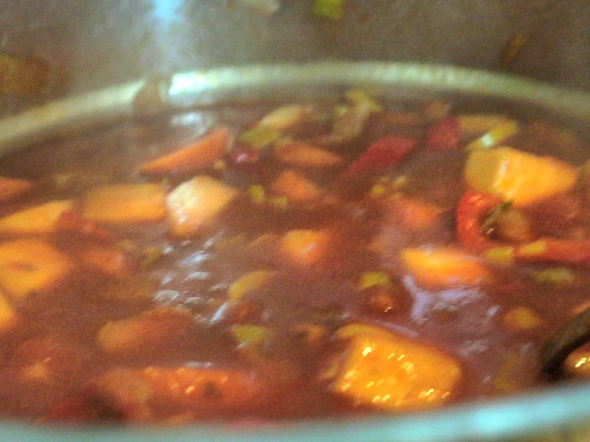 Rezept: Orientalischer Kartoffel-Gemüsetopf mit Rindfleisch Bild Nr. 15 Orientalischer Kartoffel-Gemüsetopf mit Rindfleisch - Rezept - Bild Nr. 15