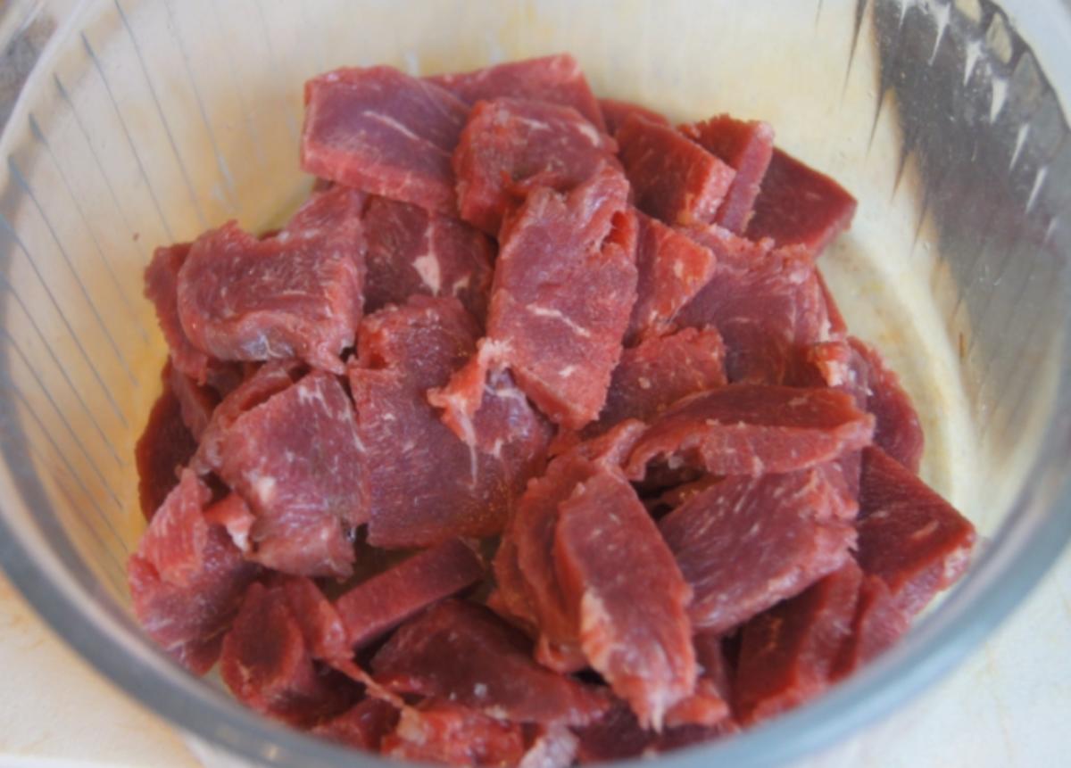 Rindfleisch mit Paprikamix und Mie-Nudeln - Rezept - Bild Nr. 5198