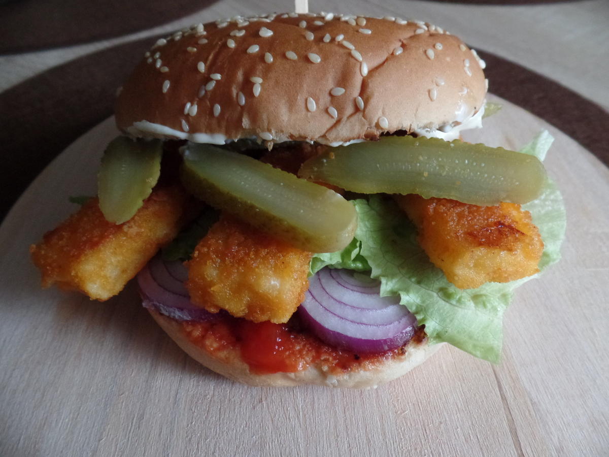 Fischstäbchenburger - Rezept mit Bild - kochbar.de