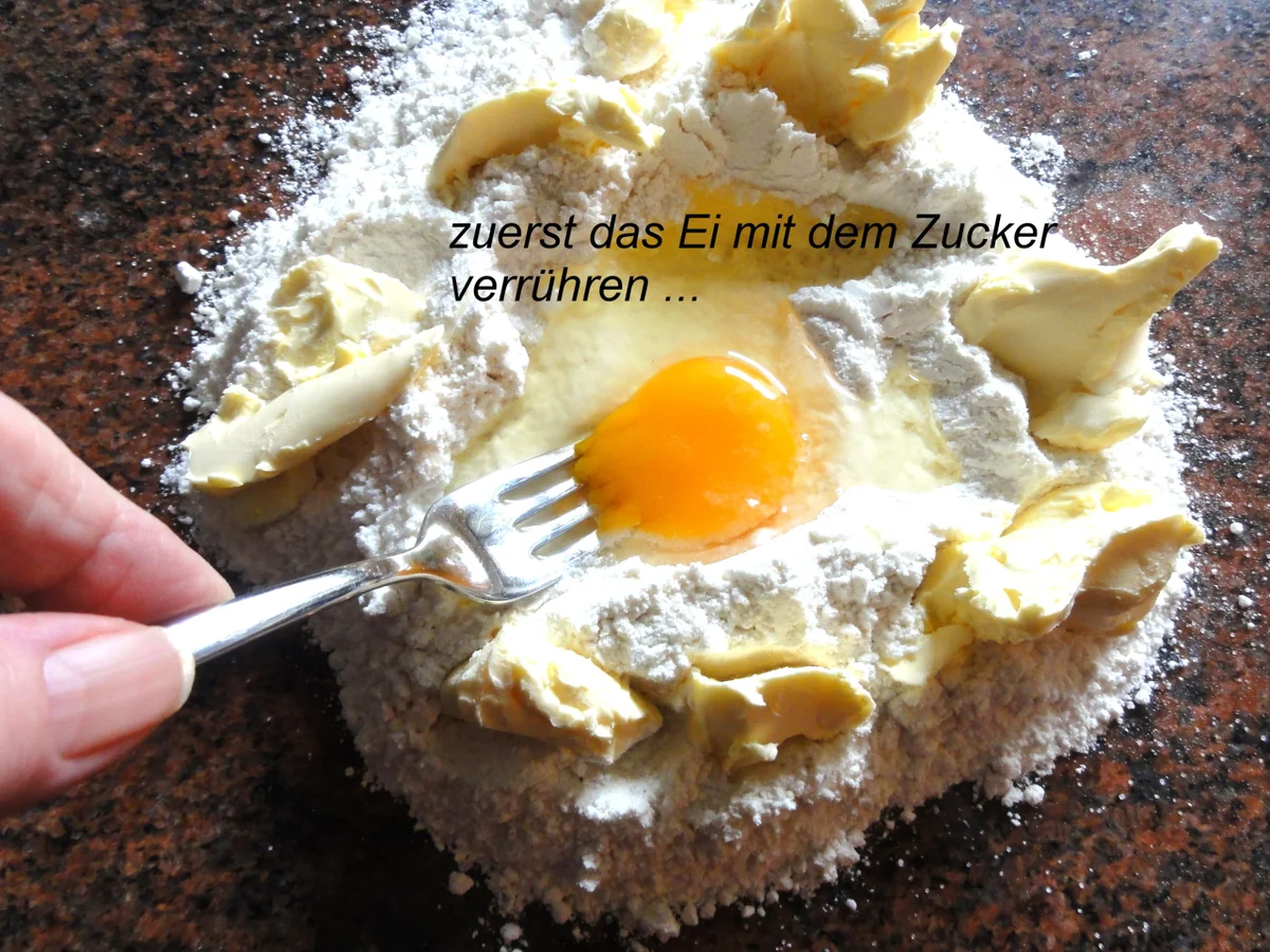 Rezept: Mürbeteig: ROSEN ~ KUCHEN zum Valentinstag Bild Nr. 5209 Mürbeteig: ROSEN ~ KUCHEN zum Valentinstag - Rezept - Bild Nr. 5209