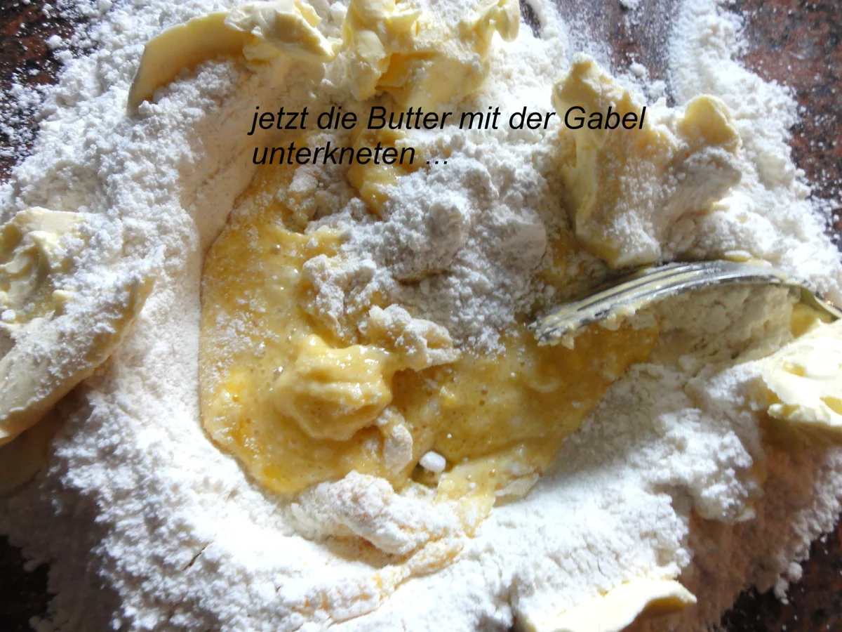 Rezept: Mürbeteig: ROSEN ~ KUCHEN zum Valentinstag Bild Nr. 5210 Mürbeteig: ROSEN ~ KUCHEN zum Valentinstag - Rezept - Bild Nr. 5210