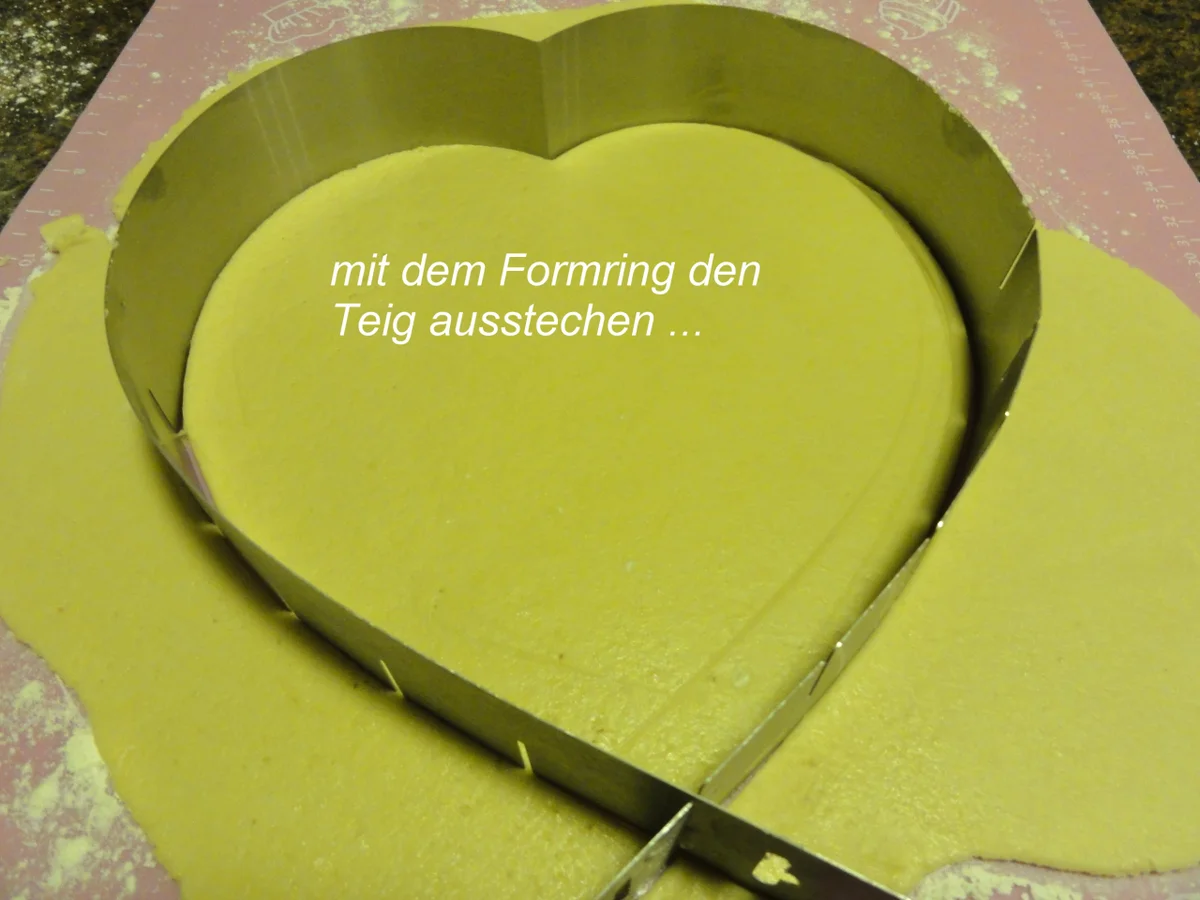 Rezept: Mürbeteig: ROSEN ~ KUCHEN zum Valentinstag Bild Nr. 5212 Mürbeteig: ROSEN ~ KUCHEN zum Valentinstag - Rezept - Bild Nr. 5212