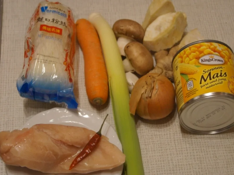 Sauer scharfe Suppe im Wok - Rezept - Bild Nr. 5202