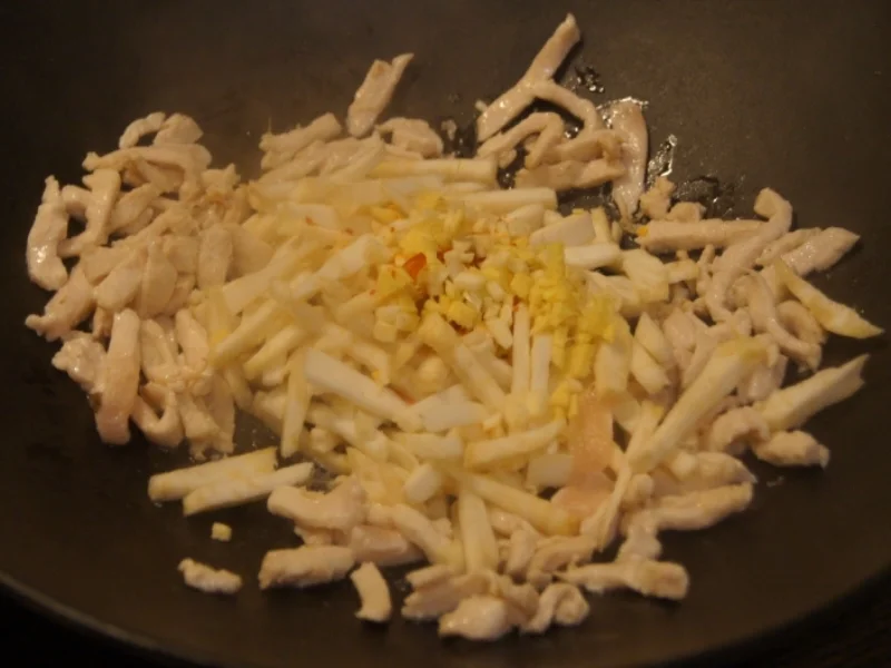 Sauer scharfe Suppe im Wok - Rezept - Bild Nr. 5209