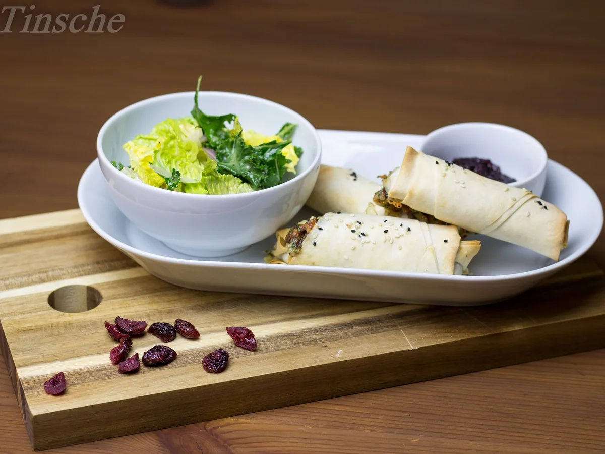 Camembert-Cashew-Röllchen - Rezept - Bild Nr. 5201