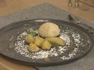 Topfenknödel an Birnenkompott - Rezept - Bild Nr. 2