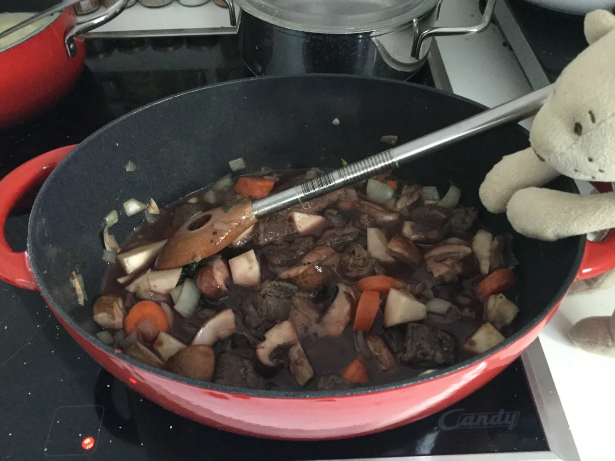 Mufflonragout in dunkler Soße - Rezept - Bild Nr. 5218