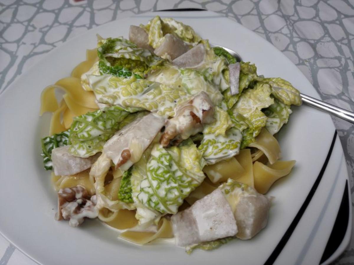 Nudeln mit Walnuss-Birnen-Sauce - Rezept Gesendet von GriesuderKoch