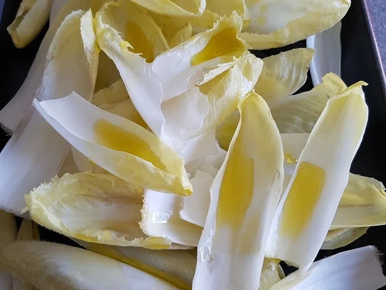 Rezept: Chicoreè mit Knusperrand Bild Nr. 4 Chicoreè mit Knusperrand - Rezept - Bild Nr. 4