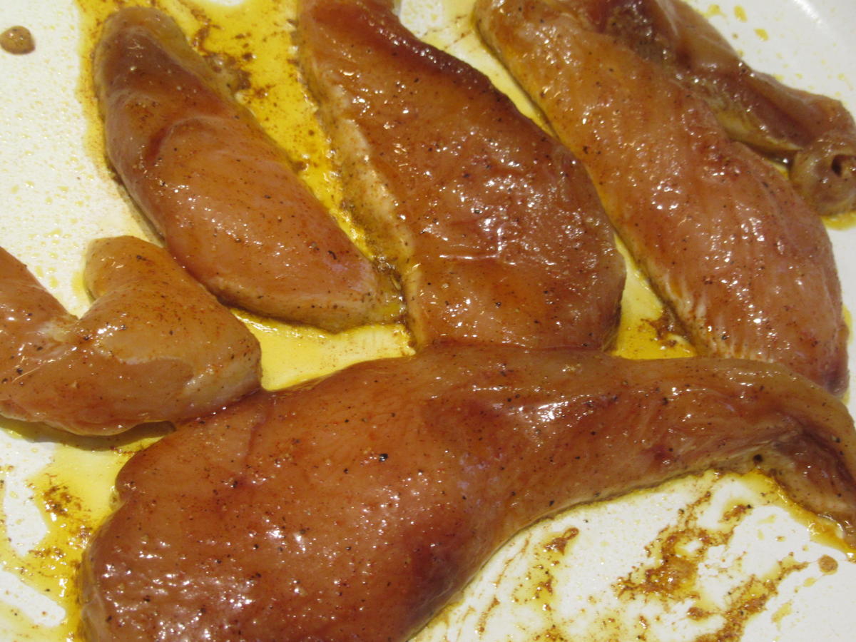 Geflügel: Hühnerbrust mit Zwiebelsoße aus dem Rohr - Rezept - Bild Nr. 5217