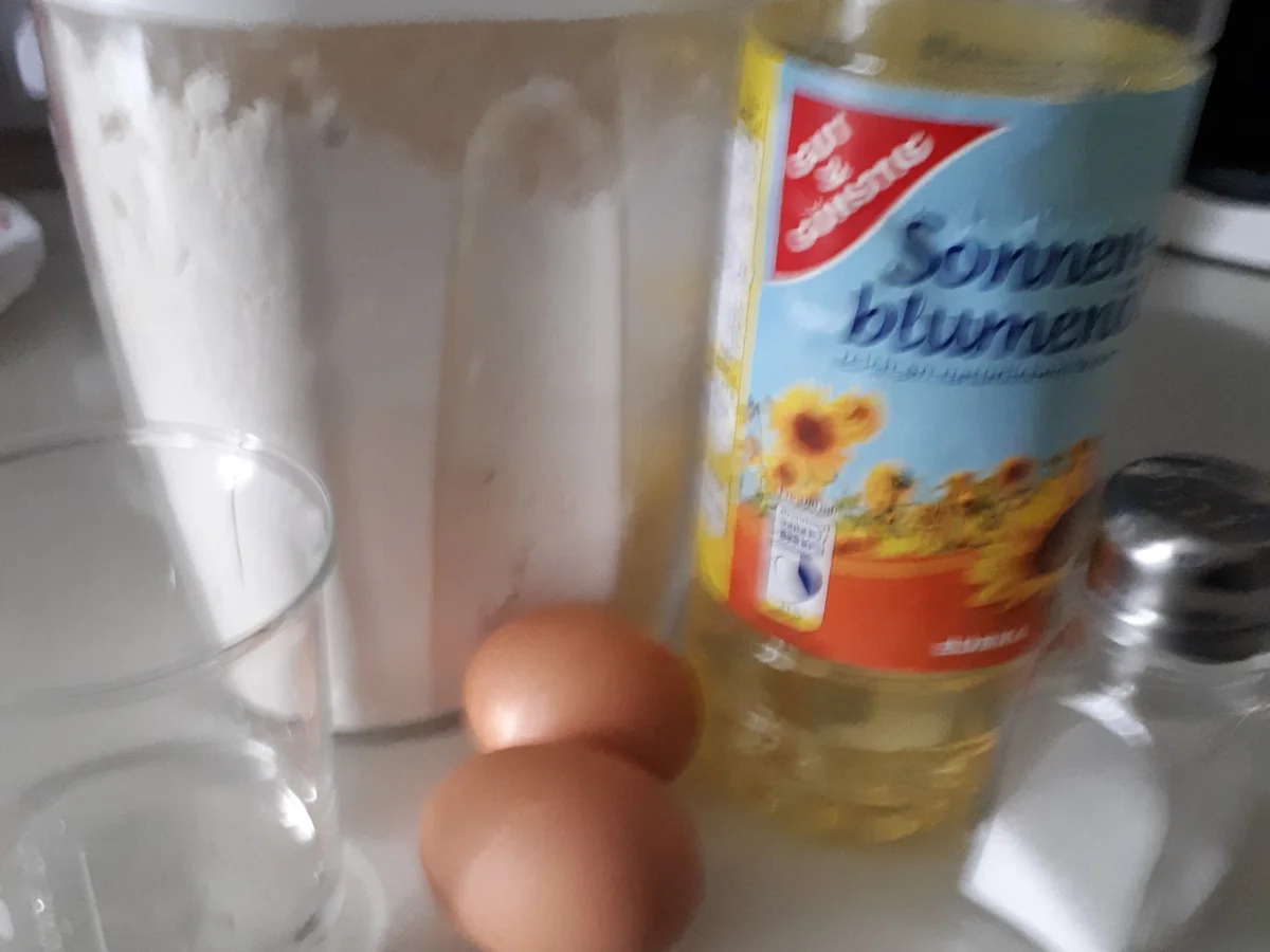 Kraut-Krapfen mit Salatbeilage - Rezept - Bild Nr. 5235