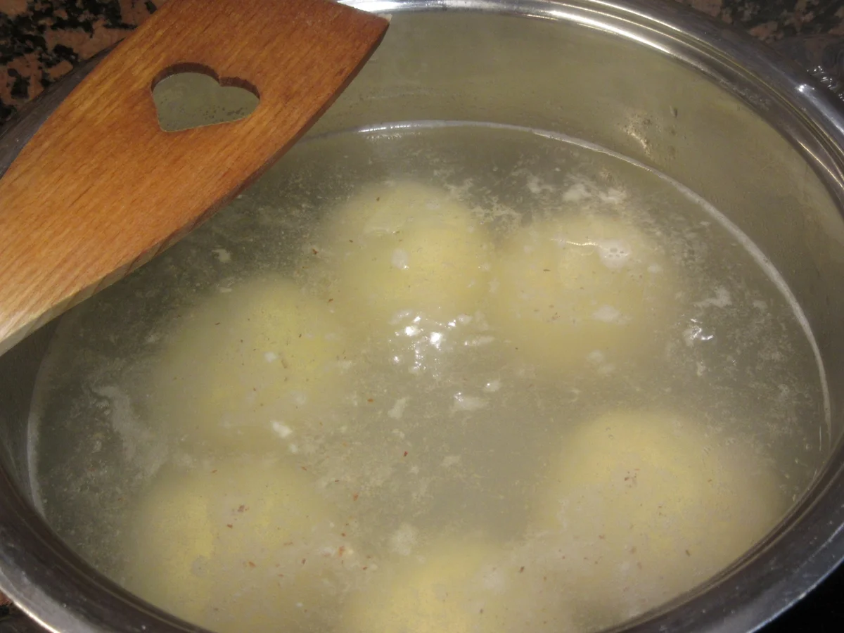 Rezept: Knödel: W.A.M.-Knödel Bild Nr. 5238 Knödel: W.A.M.-Knödel - Rezept - Bild Nr. 5238