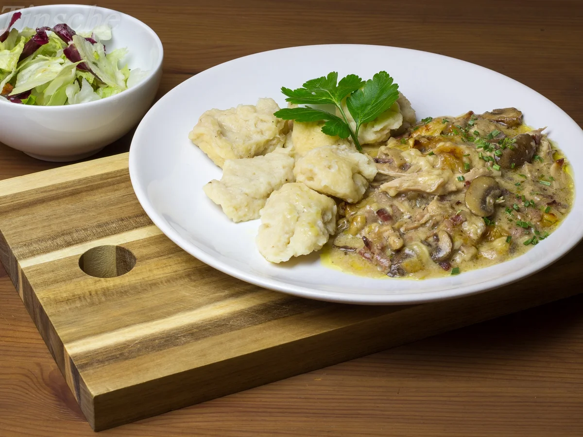 Champignon-Hähnchen mit Dinkelknöpfle - Rezept - Bild Nr. 5229