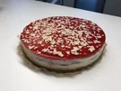 White Choc Strawberry Cake - Rezept - Bild Nr. 2