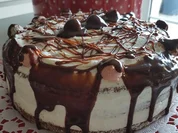 Vanille Buttercremetorte mit Feigenmus, Baiser und Karamelsosse - Rezept - Bild Nr. 5248