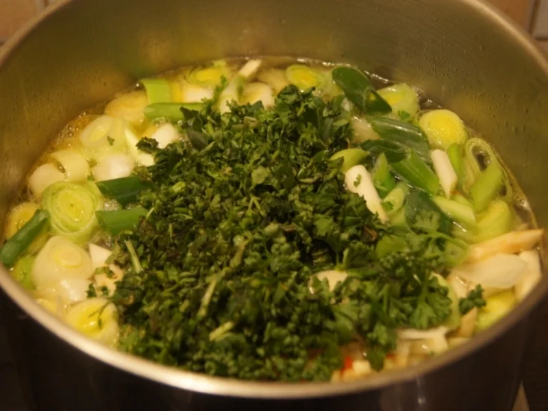 Thailändische Hühnersuppe - Rezept - Bild Nr. 5251