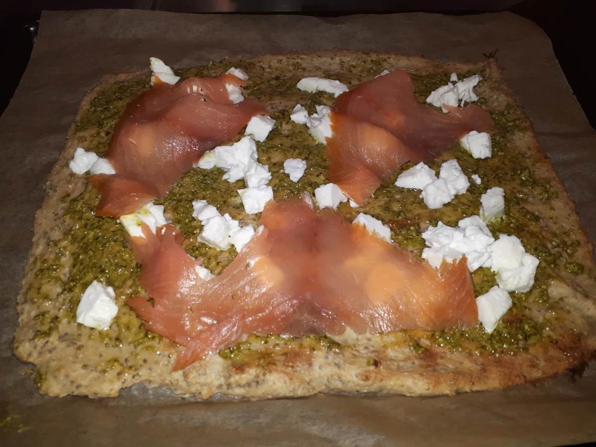 BiNe` S FLAMMKUCHEN MIT CHIASAMEN - Rezept - Bild Nr. 5257