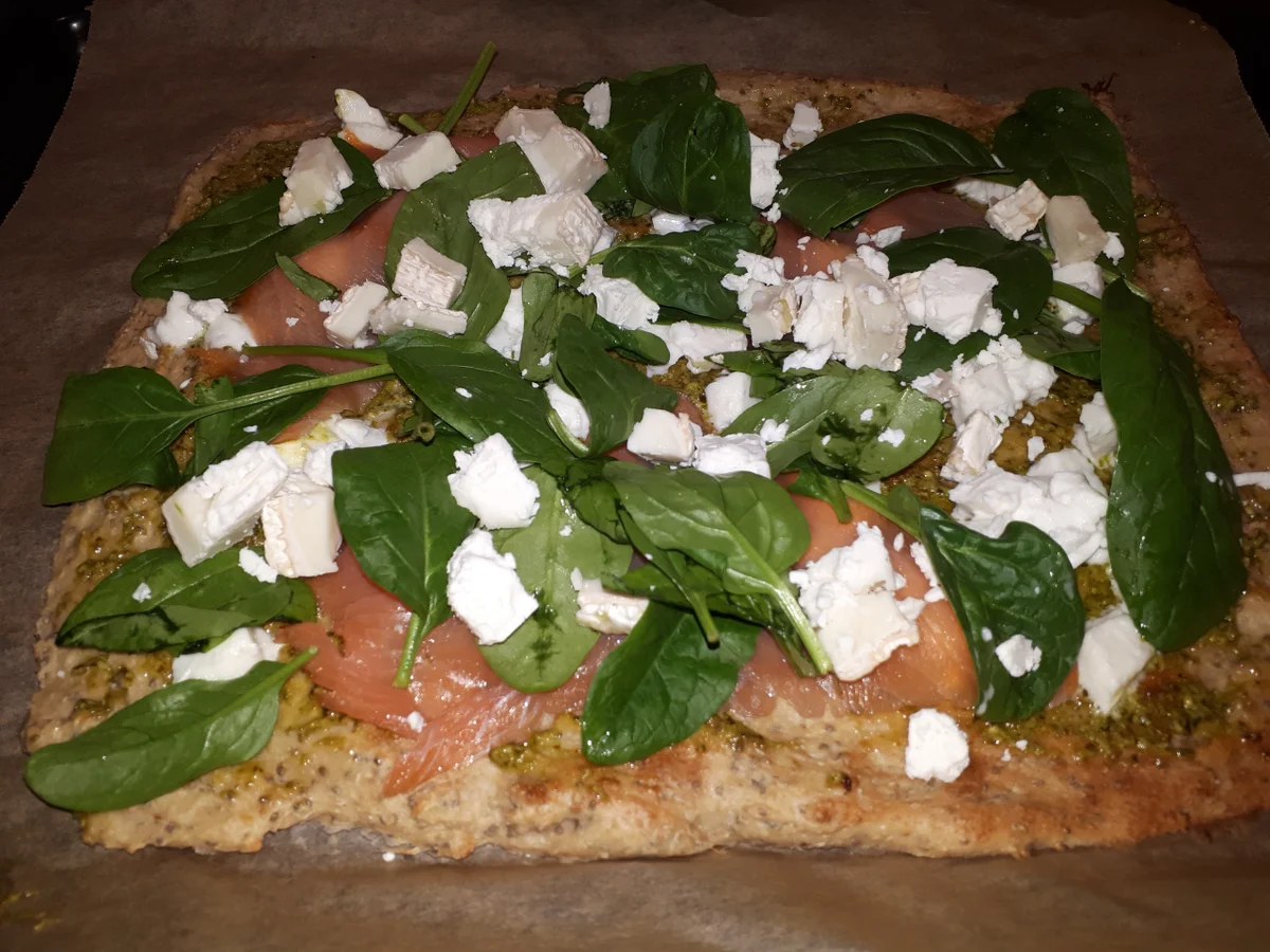 BiNe` S FLAMMKUCHEN MIT CHIASAMEN - Rezept - Bild Nr. 5259